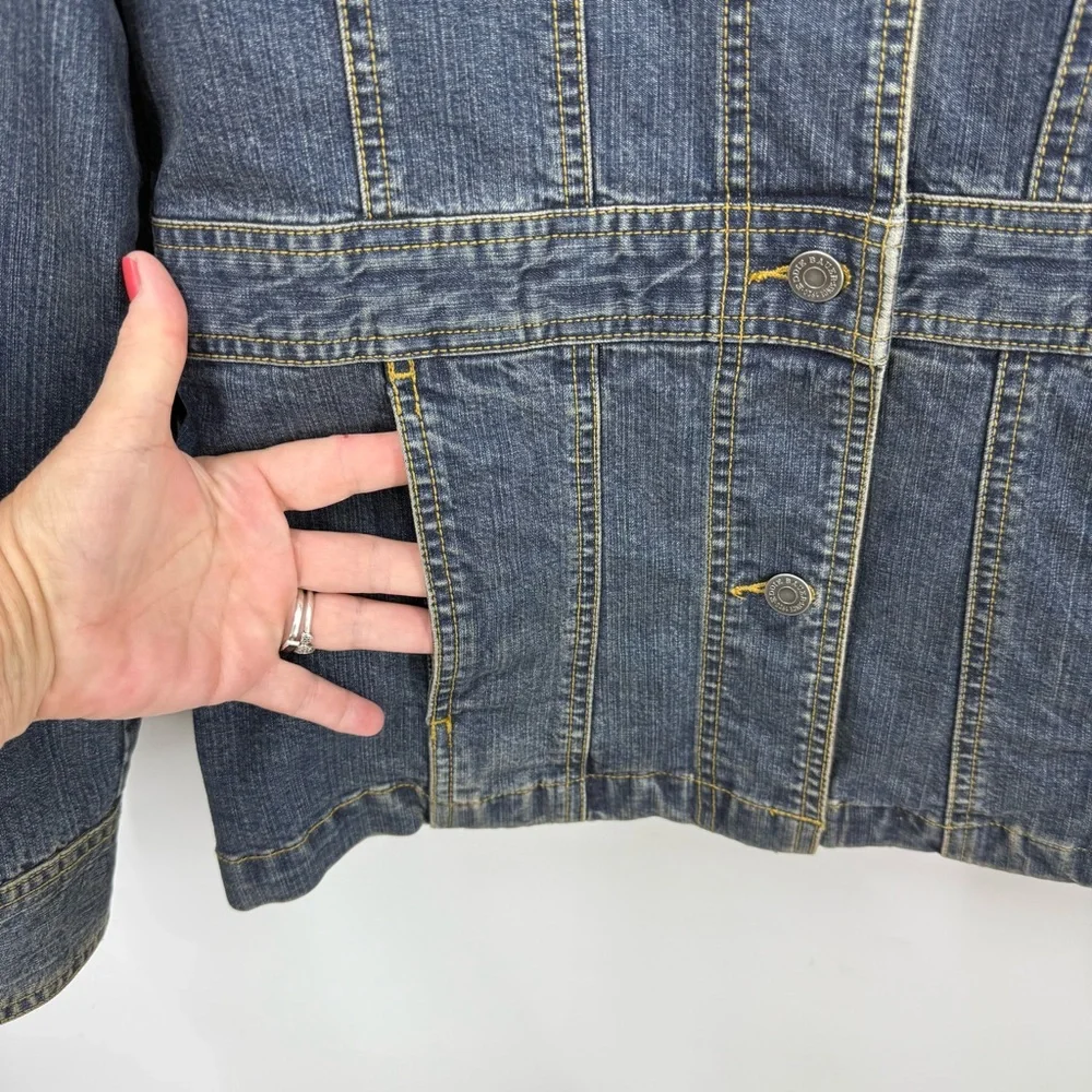 Eddie Bauer cotton blend Jean Stretch Darker Blue Classic Denim Jacket L